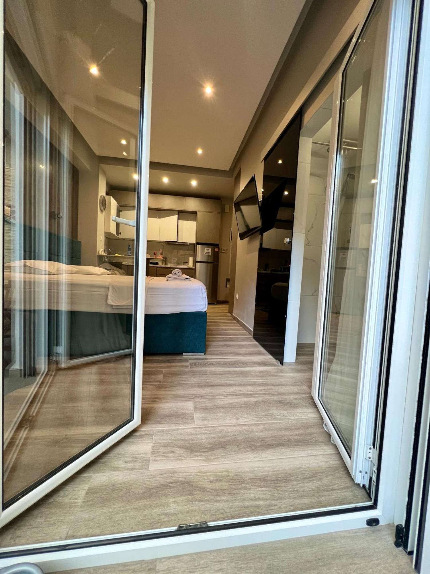 Emerald Lux Apartment 雅典 外观 照片